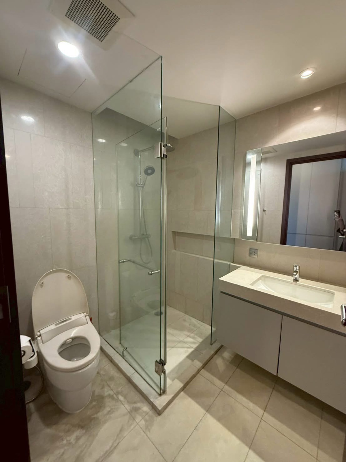 For RentCondoSukhumvit, Asoke, Thonglor : ✨ GT16254 | Condo Quattro Thonglor, convenient travel, close to BTS, has a shuttle, beautifully decorated room, fully furnished, ready to move in!!