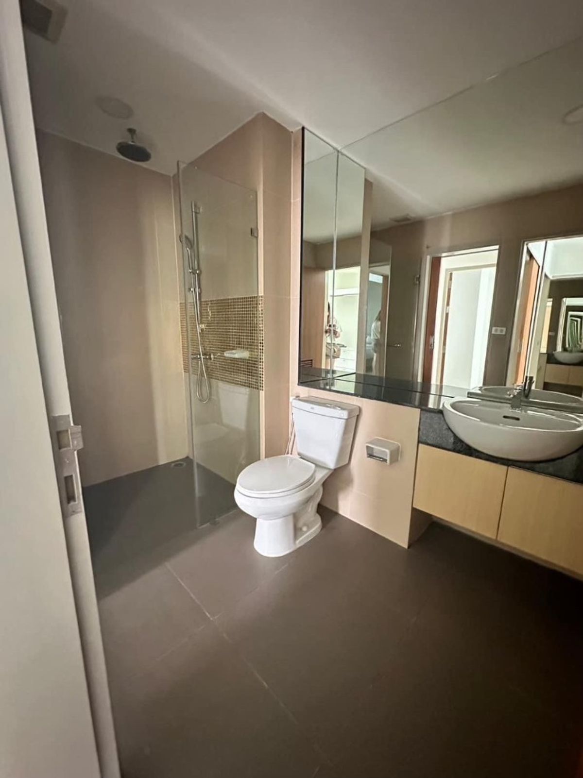 For RentCondoSukhumvit, Asoke, Thonglor : ✅ FNS103 ✅ Line : @p2nproperty