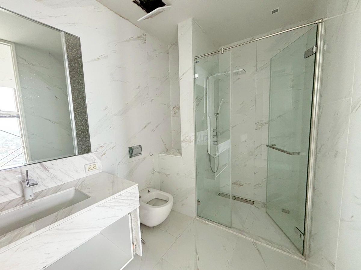 ขายคอนโดพระราม 3 สาธุประดิษฐ์ : ขาย Penthouse Duplex Canapaya Residence พระราม 3 308 ตร.ม. วิวแม่น้ำเจ้าพระยา