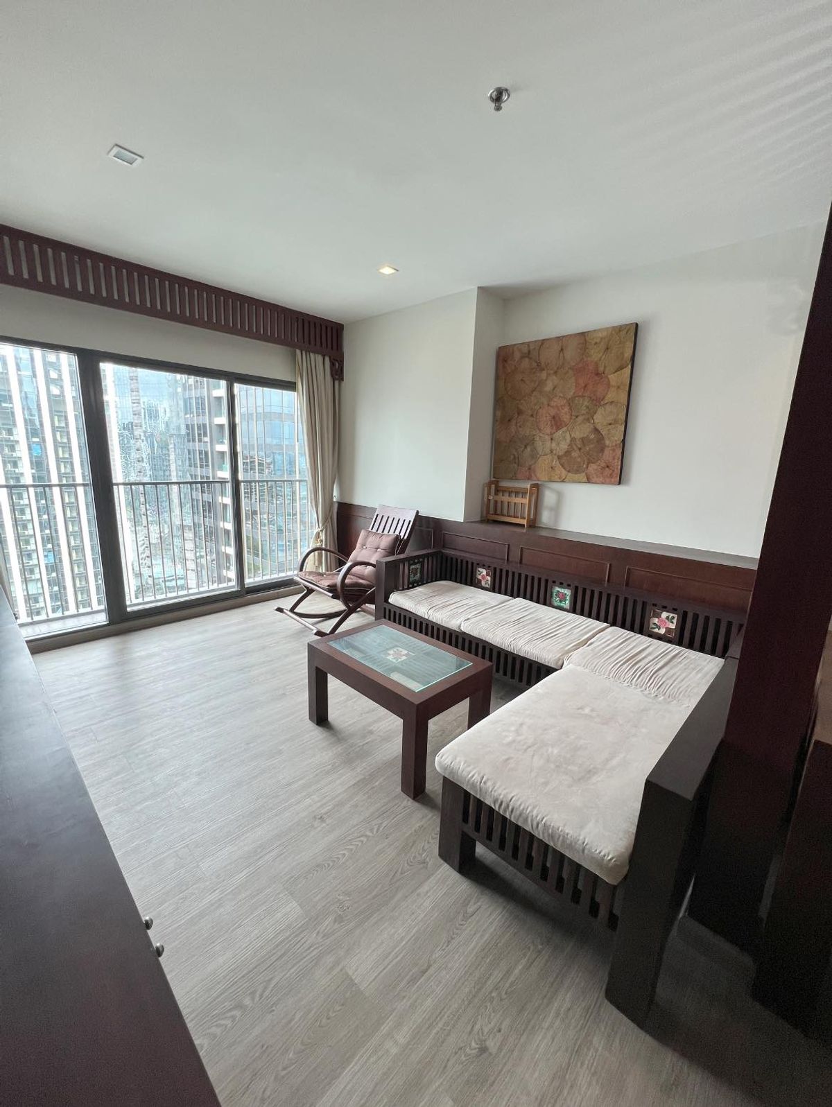For RentCondoSukhumvit, Asoke, Thonglor : Condo ready to move in - Noble Remix Thonglor, next to BTS, Thonglor station