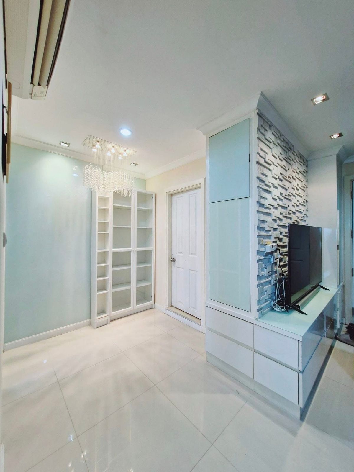 For SaleCondoRama9, Petchburi, RCA : Lumpini Place Rama 9 - Ratchada / 1 Bedroom (For Sale), Lumpini Place Rama 9 - Ratchada / 1 Bedroom (Sale) F443