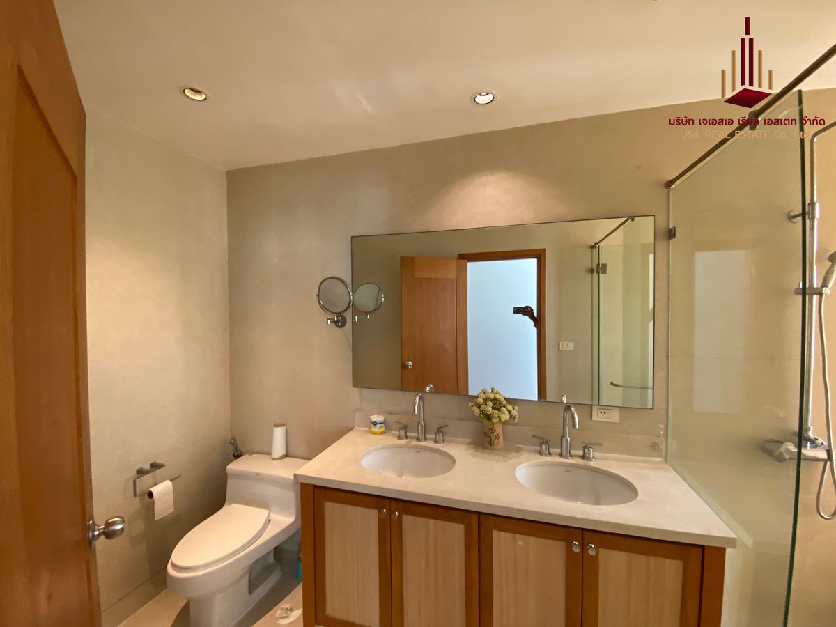 ให้เช่าคอนโดสุขุมวิท อโศก ทองหล่อ : ✨ For Rent: The Emporio Place  Condo ✨ 💰 Only 65,000 THB/month