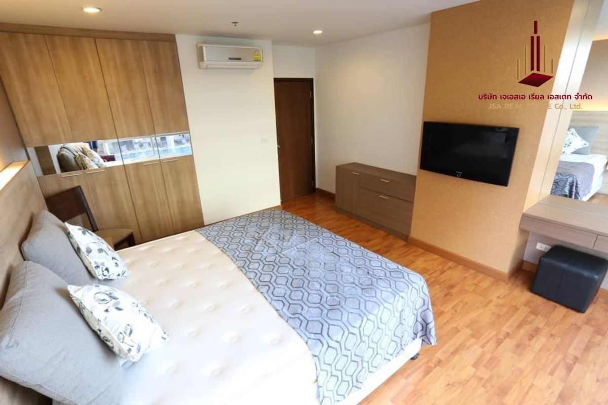 For RentCondoWitthayu, Chidlom, Langsuan, Ploenchit : ✨ For Rent: The Rajdamri Condo ✨ 💰 ONLY 40, 000 THB/Month