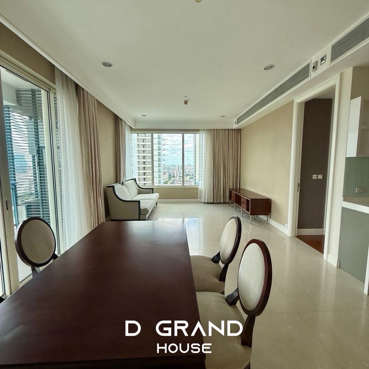 คอนโดวิทยุ ชิดลม หลังสวน : ✨ FOR SALE / RENT : Q Langsuan — Luxury Condo ใจกลางหลังสวน ✨