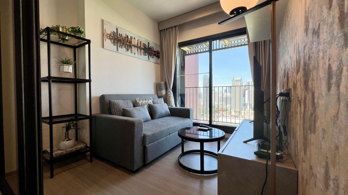 For RentCondoRama9, Petchburi, RCA : Life Asoke Hype for rent, 25,000 baht/month [MNr250802]