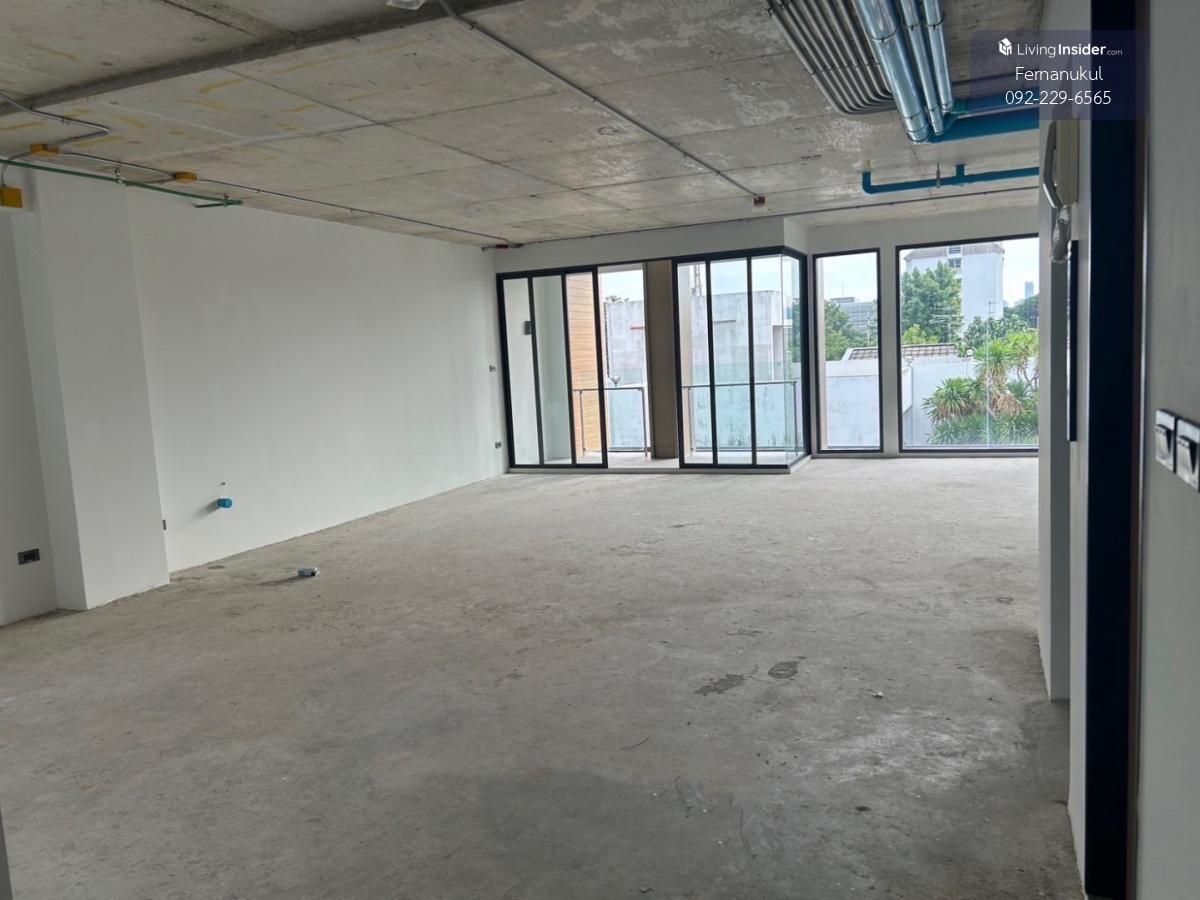 โฮมออฟฟิศพระราม 9 เพชรบุรีตัดใหม่ RCA : 🔥 ให้เช่า The Element Rama 9 (拉玛九商住两用房) โฮมออฟฟิศหรู 5 ชั้น พระราม 9 พร้อมลิฟและที่จอดรถ 6 คัน 