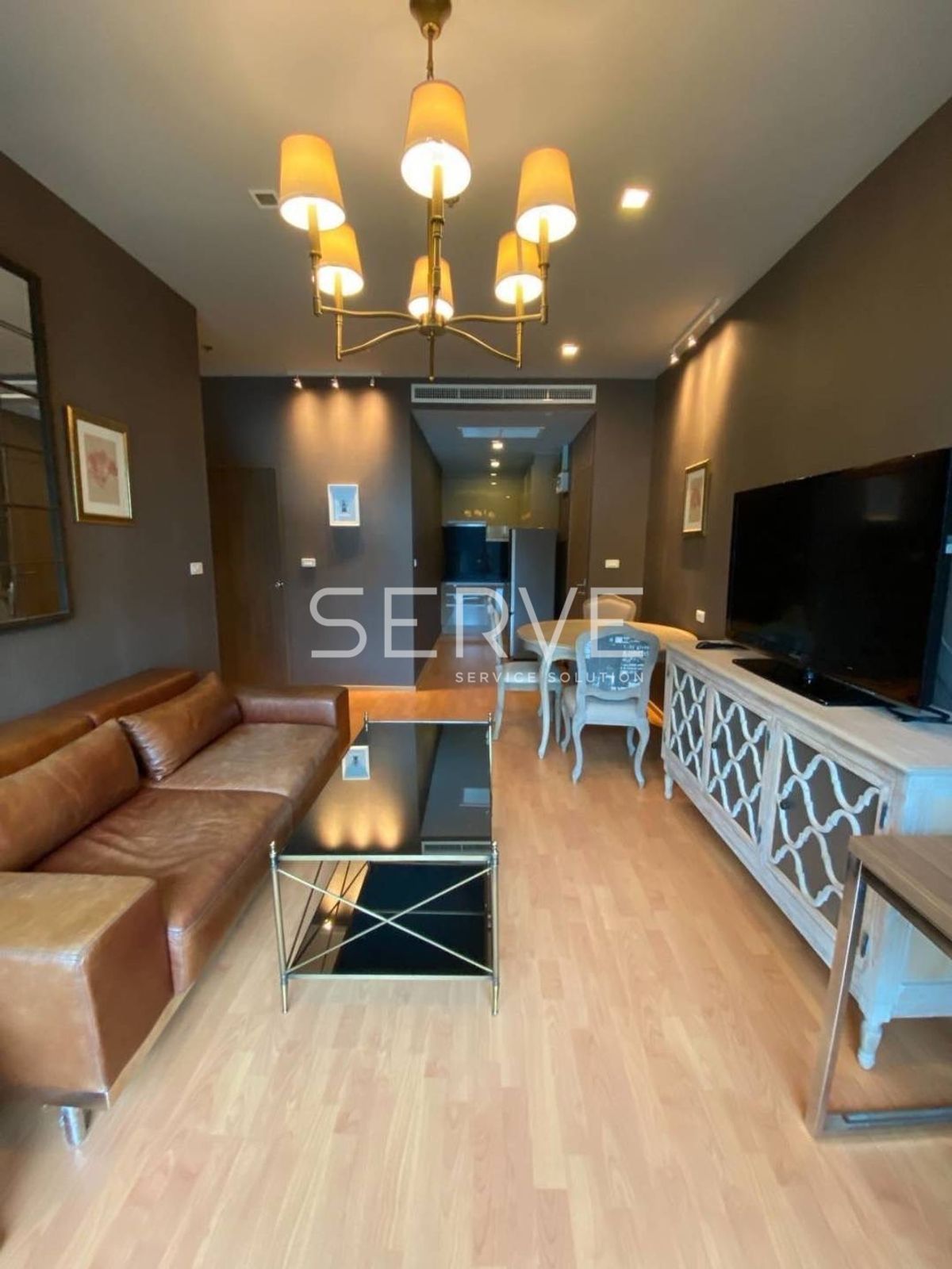 For RentCondoRatchathewi,Phayathai : 2 Beds with Bathtub Large Room Fully furnished Good Location Close to BTS Phaya Thai 200 m.  @ Noble Revent