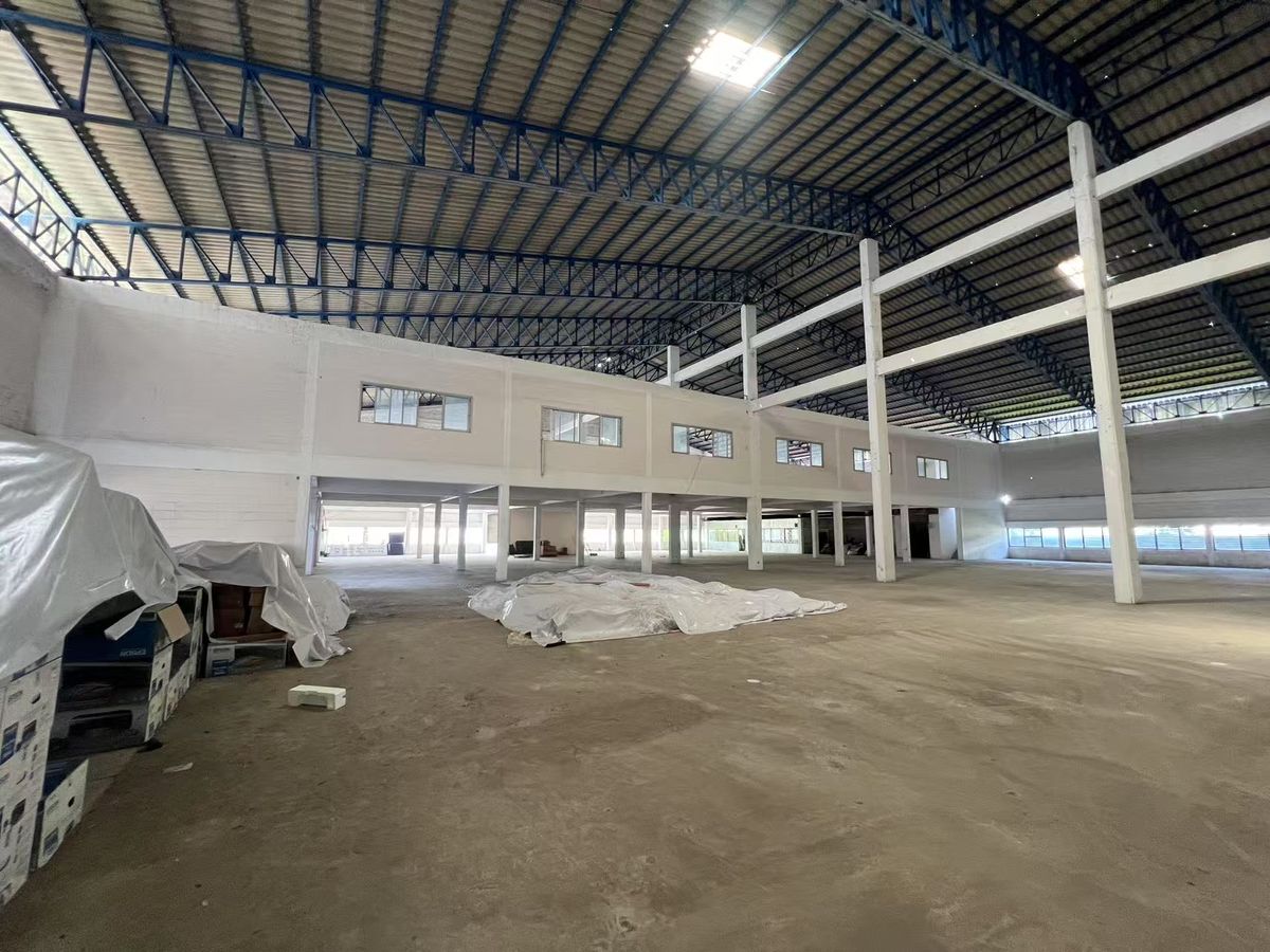 For RentWarehouseRathburana, Suksawat : Warehouse rental/office, Suksawat Rd., Nai Khlong Bang Pla Kot Subdistrict Phra Samut Chedi District, Samut Prakan area 2,000 sq.m.