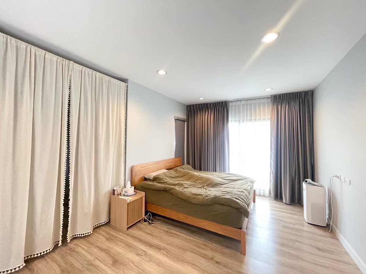 For SaleHousePhutthamonthon, Salaya : Large detached house, Pave Pinklao - Salaya