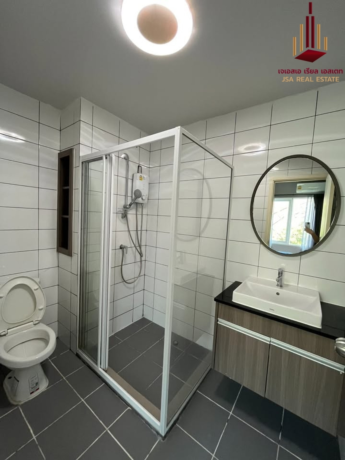 For RentCondoRatchadapisek, Huaikwang, Suttisan : ✨ For Rent: Chapter One Eco Ratchada Huaikhwang Condo ✨ 💰 ONLY 15,000 THB/Month