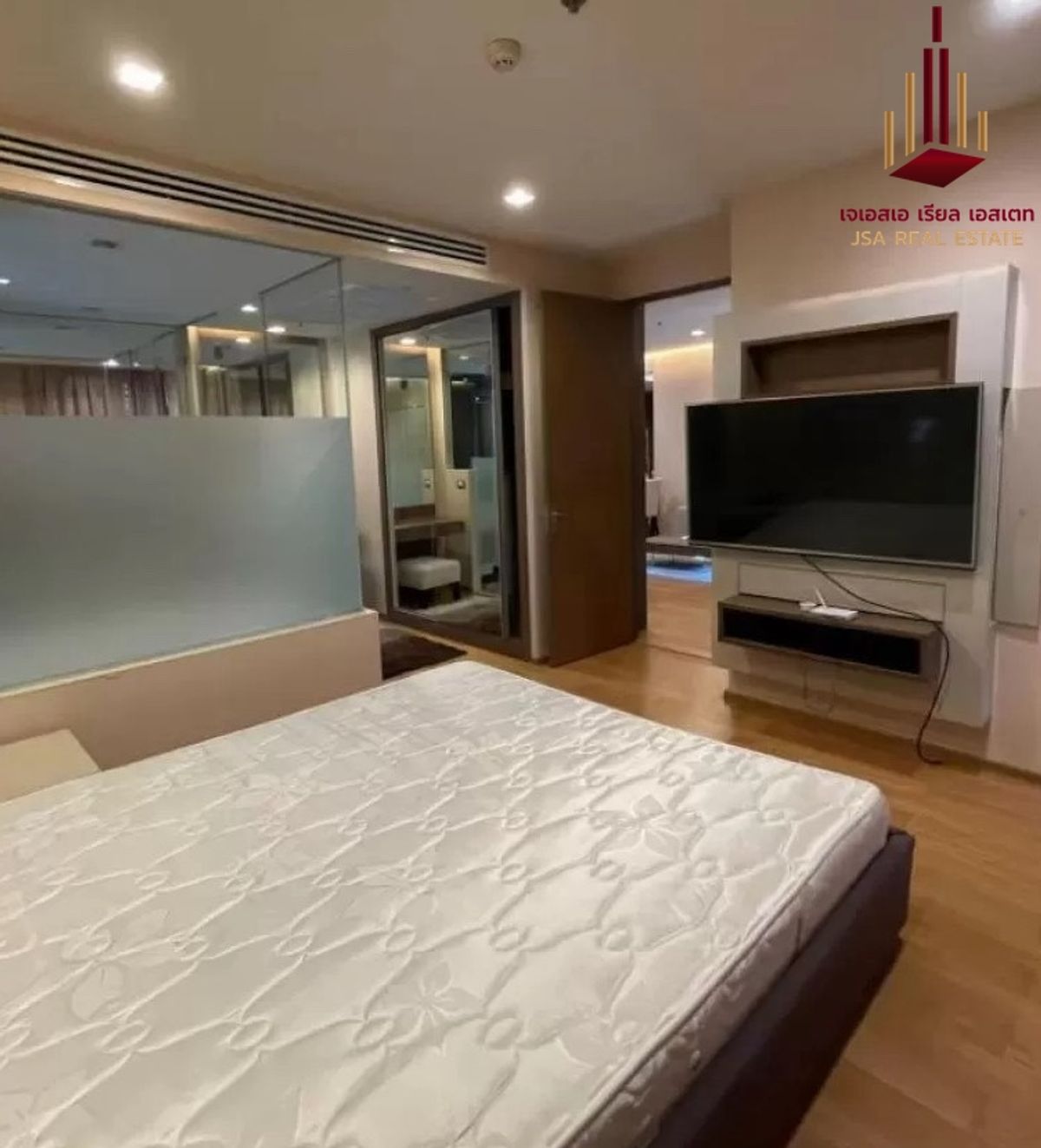 ขายคอนโดสาทร นราธิวาส : ✨ For Sale: The Address Sathorn Condo ✨ 💰 Only 9,500,000 บาทTHB