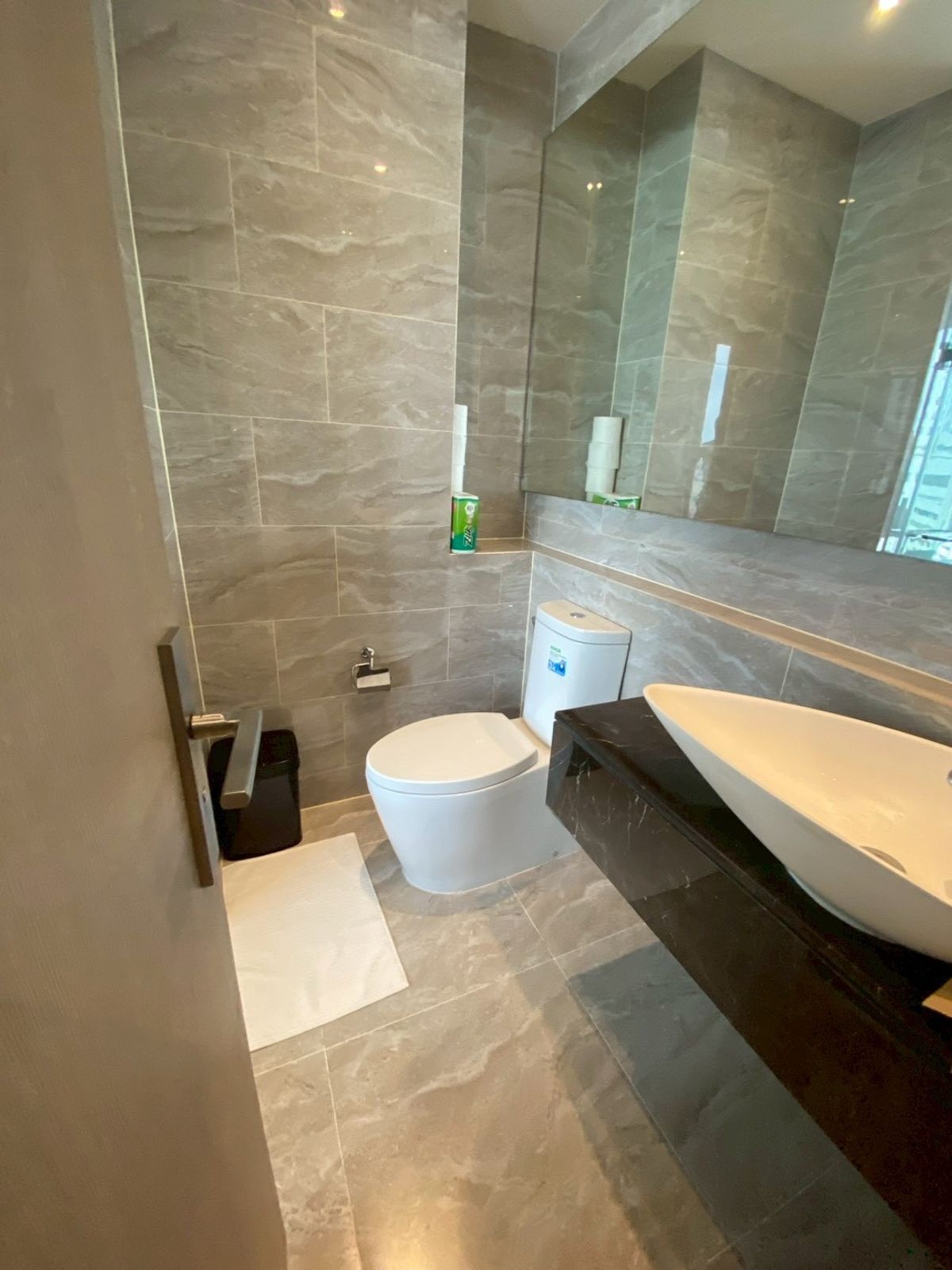 ให้เช่าคอนโดพระราม 9 เพชรบุรีตัดใหม่ RCA : ให้เช่า Ashton Asoke Rama 9 ราคา 45,000 บาท/เดือน [MNr250803]