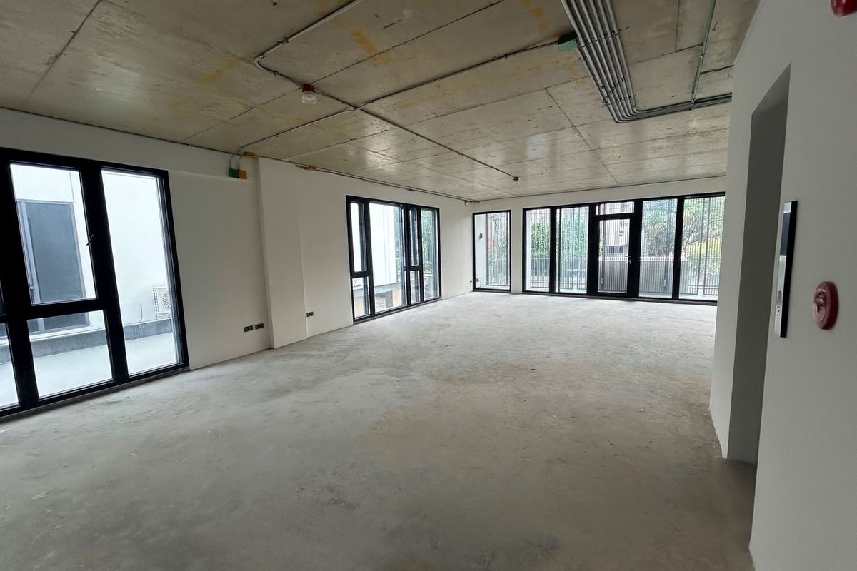 โฮมออฟฟิศพระราม 9 เพชรบุรีตัดใหม่ RCA : 🔥 ให้เช่า The Element Rama 9 (拉玛九商住两用房) โฮมออฟฟิศหรู 5 ชั้น พระราม 9 พร้อมลิฟและที่จอดรถ 6 คัน 