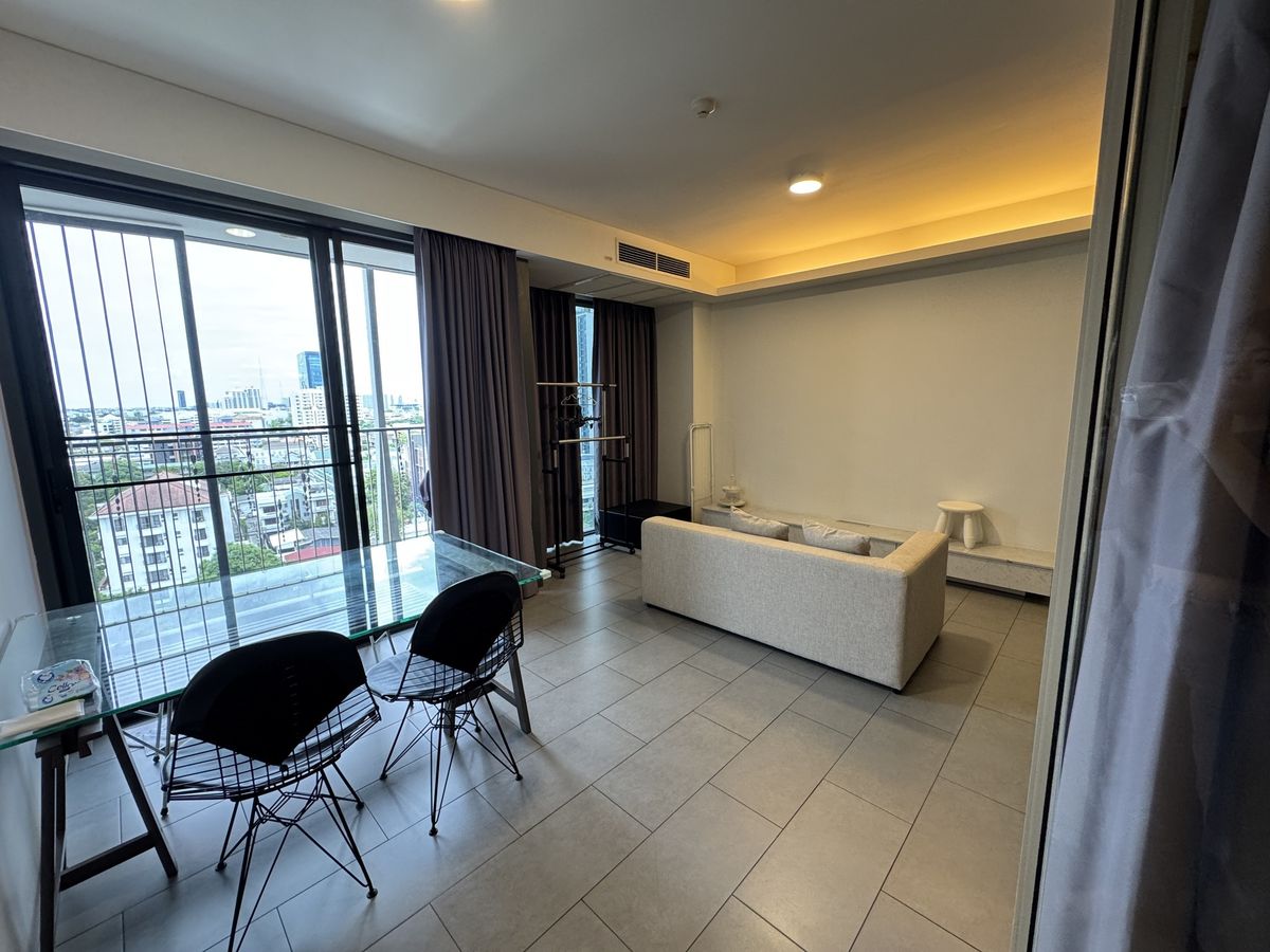 ให้เช่าคอนโดอารีย์ อนุสาวรีย์ : 2 BR Condo for rent at Siamese Ratchakru