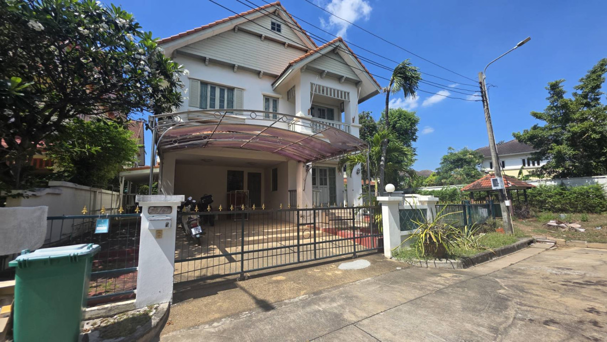 For SaleHousePinklao, Charansanitwong : For Sale House , Laddarom Pinklao , corner unit , wide frontage , Bang Khu Wiang , Bang Kruai , Nonthaburi , CX-148278
