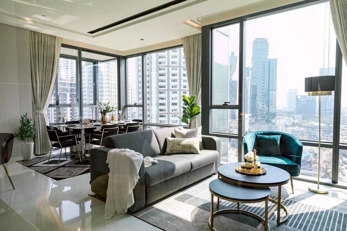 ขายคอนโดสุขุมวิท อโศก ทองหล่อ : The Bangkok Thonglor คอนโดหรู
ติดถนนหลักทองหล่อ
ใกล้BTS Thonglor 600 เมตร
