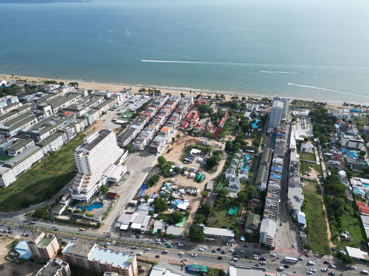 For SaleLandPattaya, Bangsaen, Chonburi : ✨ New Landmark! 20 Rai Seaside Land - Opportunities for Investment ✨ (For Sale) MN003