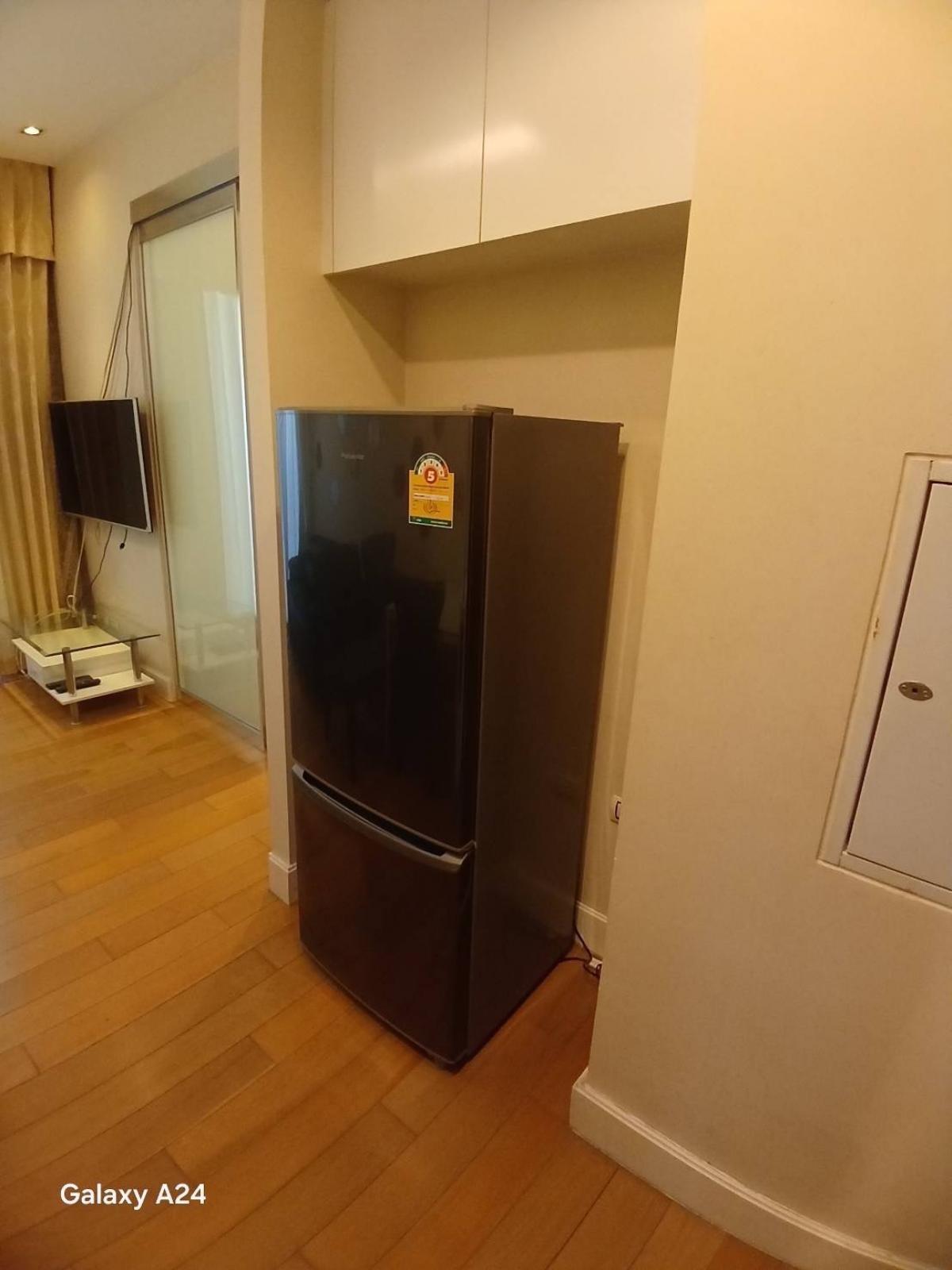 For SaleCondoLadprao, Central Ladprao : Luxury condo 31 sq.m. in the heart of Mo ChitNear BTS/MRT Mo Chit, special price 2.6 million!