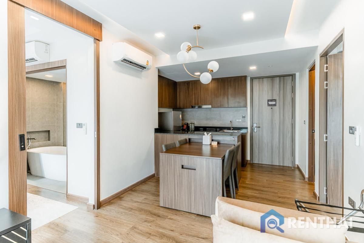 ขายคอนโดภูเก็ต : สำหรับ ขาย คอนโด 2 ห้องนอน ที่ The Proud Residence