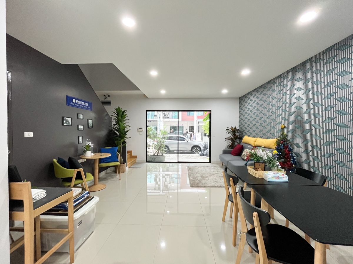 For RentTownhomeBangna, Bearing, Lasalle : Home Office for Rental IFID Bangna, Dok Mai Subdistrict, Prawet District, 3rd floor