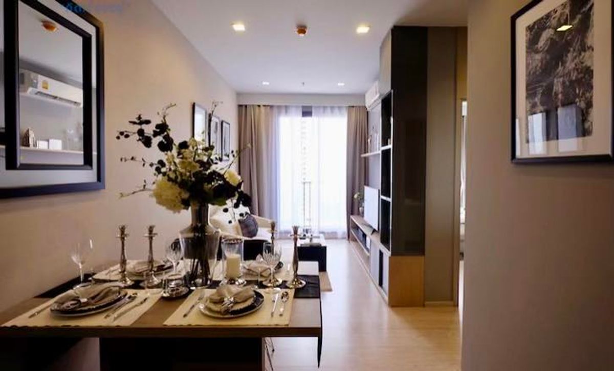 CondoSukhumvit, Asoke, Thonglor : Condo M Thonglor 10 is convenient to travel near the BTS Skytrain. There is a beautiful shuttle room, complete furniture.