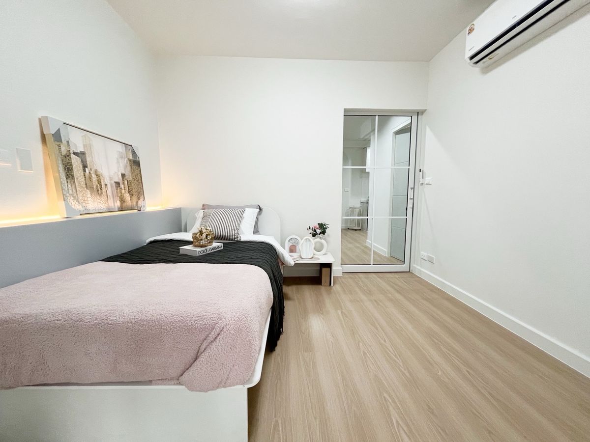 For SaleCondoVipawadee, Don Mueang, Lak Si : Condo Feel, Big Hotel 62 sqm.