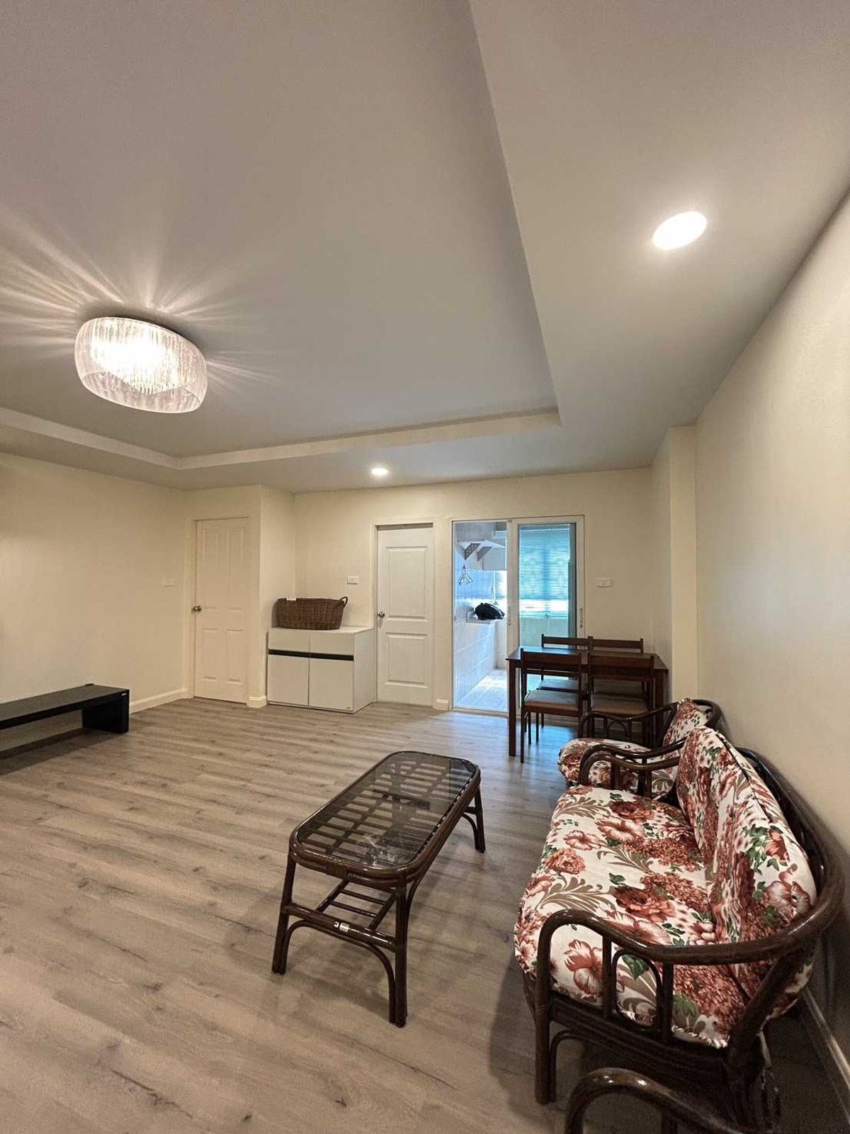 For SaleCondoRatchadapisek, Huaikwang, Suttisan : Condo for Sale: Happy Condo Ratchada 18, 79.24 sqm, near MRT Huai Khwang