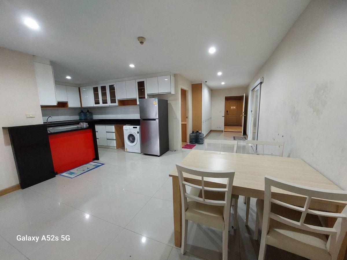 ขายคอนโดสีลม ศาลาแดง บางรัก : State Tower / 2 Bedrooms (FOR SALE), สเตท ทาวเวอร์ / 2 ห้องนอน (ขาย) DO742