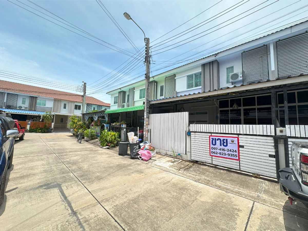 For SaleTownhomeRathburana, Suksawat : Townhome, Golden Pruksa 82, Pracha Uthit, cheaper than the market
