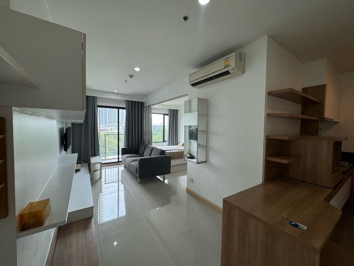 For RentCondoOnnut, Udomsuk : 🔥RENT 1B 40SQM🔥Floor 5🔥CANAL View🔥ONLY 16,000/Month🔥Blocs77🔥