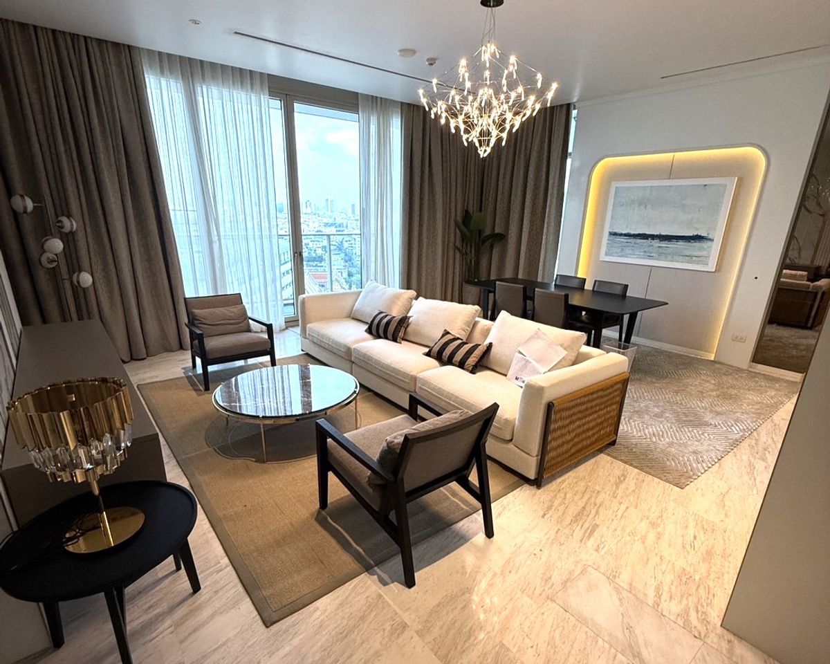 For RentCondoSathorn, Narathiwat : Four Seasons Private Residences: Luxury 3 Bedroom