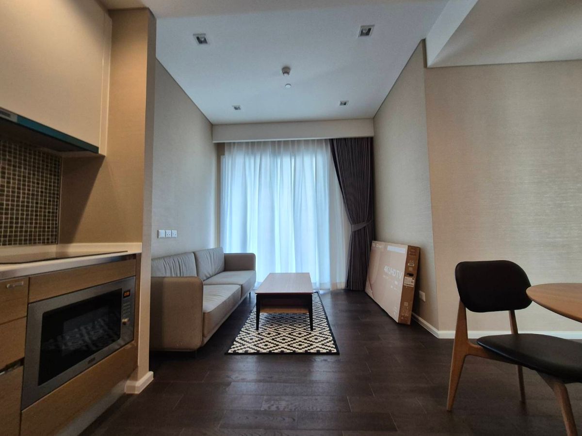 For RentCondoLadprao, Central Ladprao : 💥CP-8622💥The Saint Residences 👉Line : @be.easy