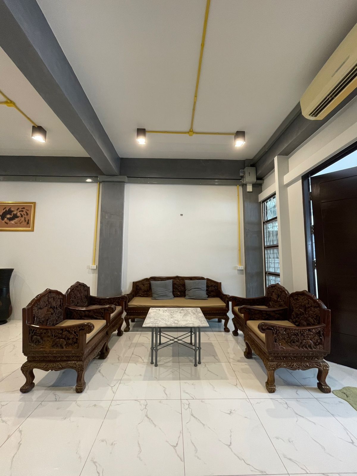 For RentHome OfficePinklao, Charansanitwong : Owner ' S post House / Homeoffice 3 -story. Opposite Central Pinklao. Can come in. Fully Furnished.