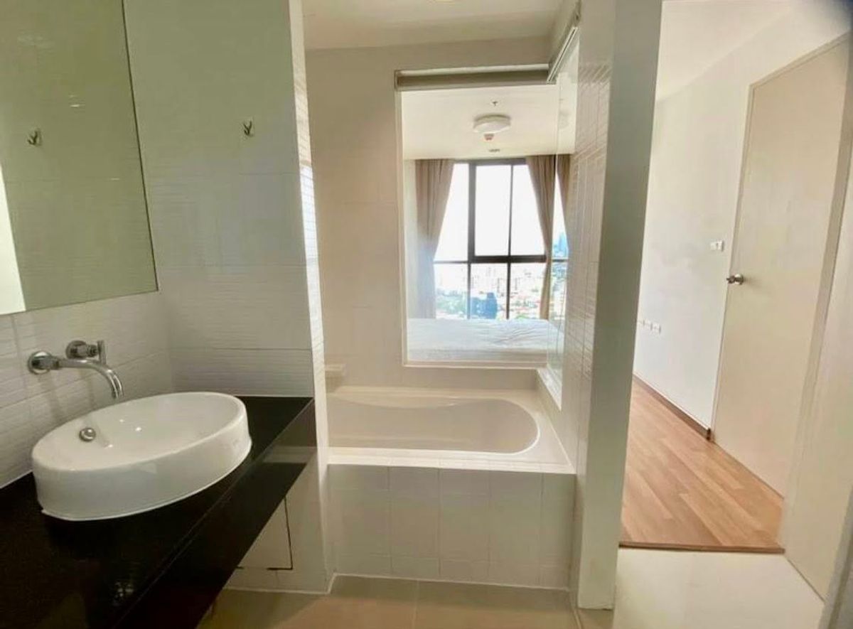 ให้เช่าคอนโดลาดพร้าว เซ็นทรัลลาดพร้าว : IDEO Ladprao 5 (ไอดีโอ ลาดพร้าว 5)