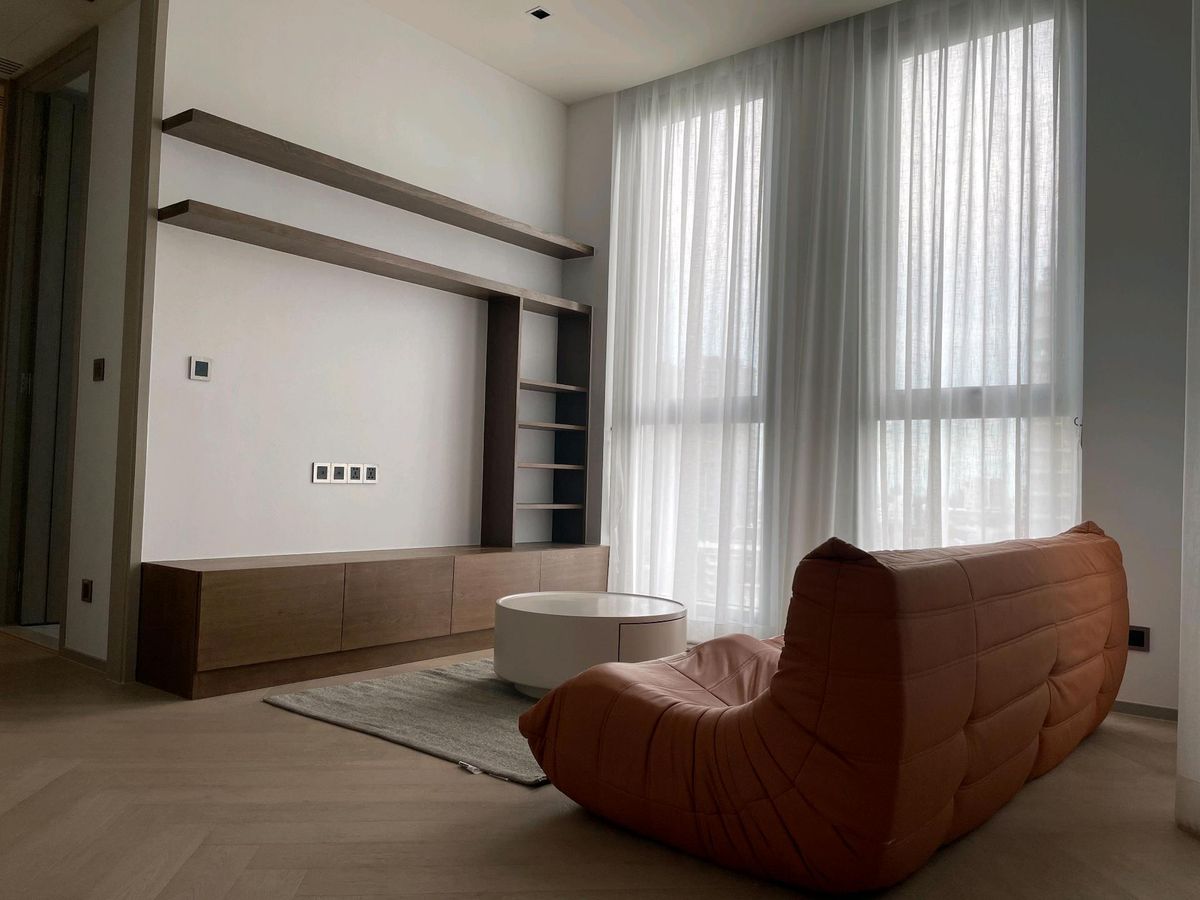 ให้เช่าคอนโดสาทร นราธิวาส : The Reserve Sathorn | ให้เช่า 1 ห้องนอน น่าอยู่ ใจกลางสวนพลู ตกแต่งเรียบง่ายสวยงาม โครงการพรีเมี่ยม ทำเลสะดวก