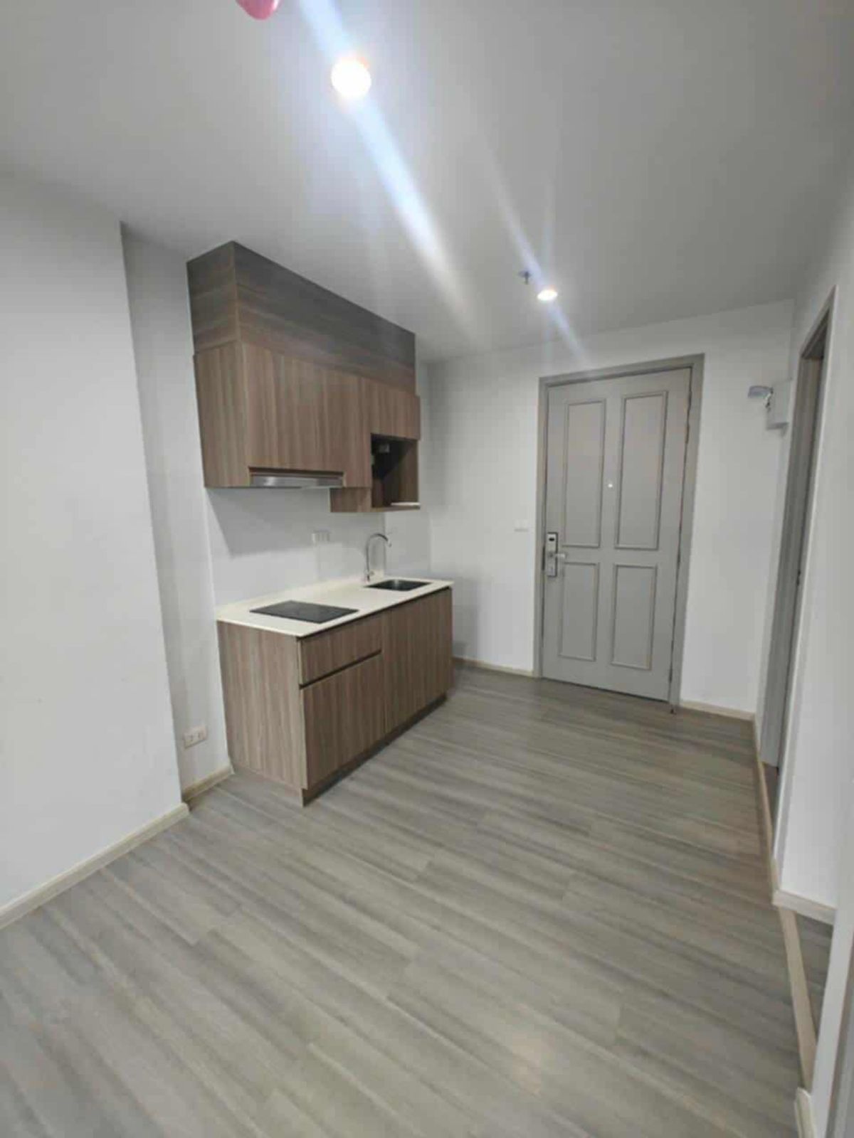 ขายคอนโดปิ่นเกล้า จรัญสนิทวงศ์ : ขายด่วน 📍 The Parkland Charan - Pinklao 📍 เดินทางสะดวก ใกล้ MRT บางยี่ขัน