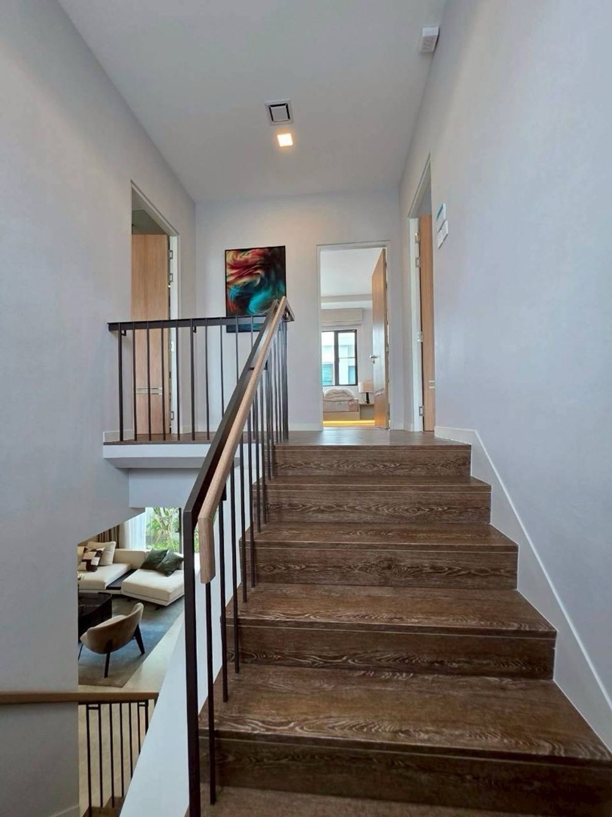 For RentHouseSamut Prakan,Samrong : Manthana Bangna Km. 15 | Beautiful new house, ready to be near the central garden.