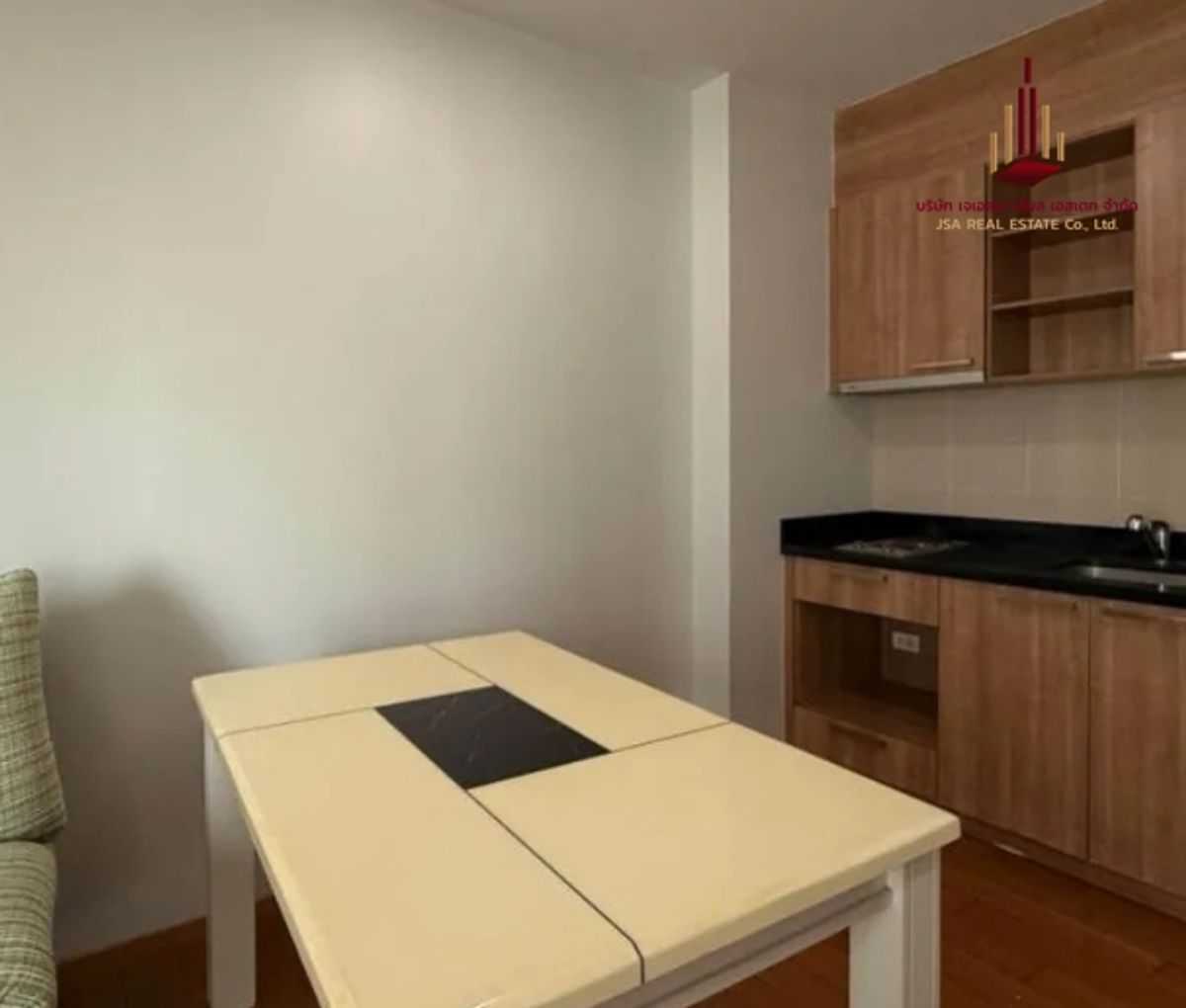 For SaleCondoWongwianyai, Charoennakor : ⭐️ (A0177) For Sale 🏢 Hive Taksin Price 4.29 MB