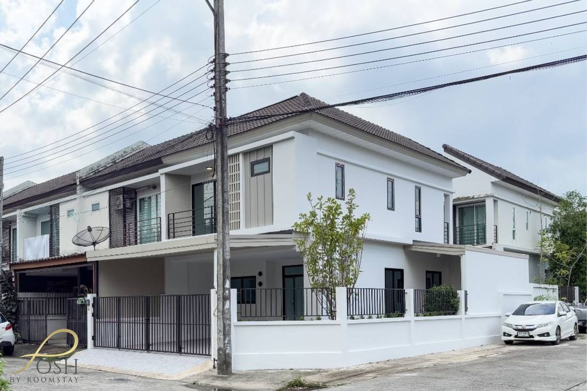 For SaleTownhomePhuket : New renovated house Private corner plot Potential location in the heart of Koh Kaew | Prince Premier Park