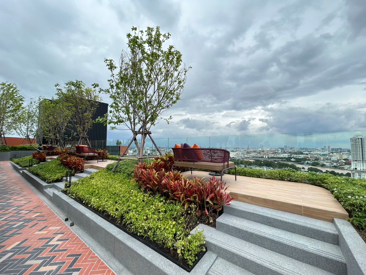 For SaleCondoWongwianyai, Charoennakor : Urgent sale! 1 bedroom, big site, Flow Your Life at Flo by sansiri