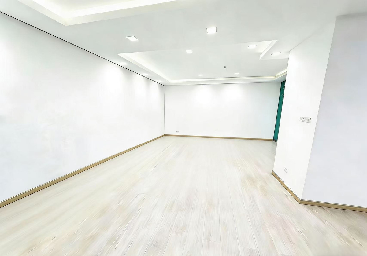 For RentOfficeRama9, Petchburi, RCA : 🏢 Office for rent Rama 9, near MRT only 600 meters