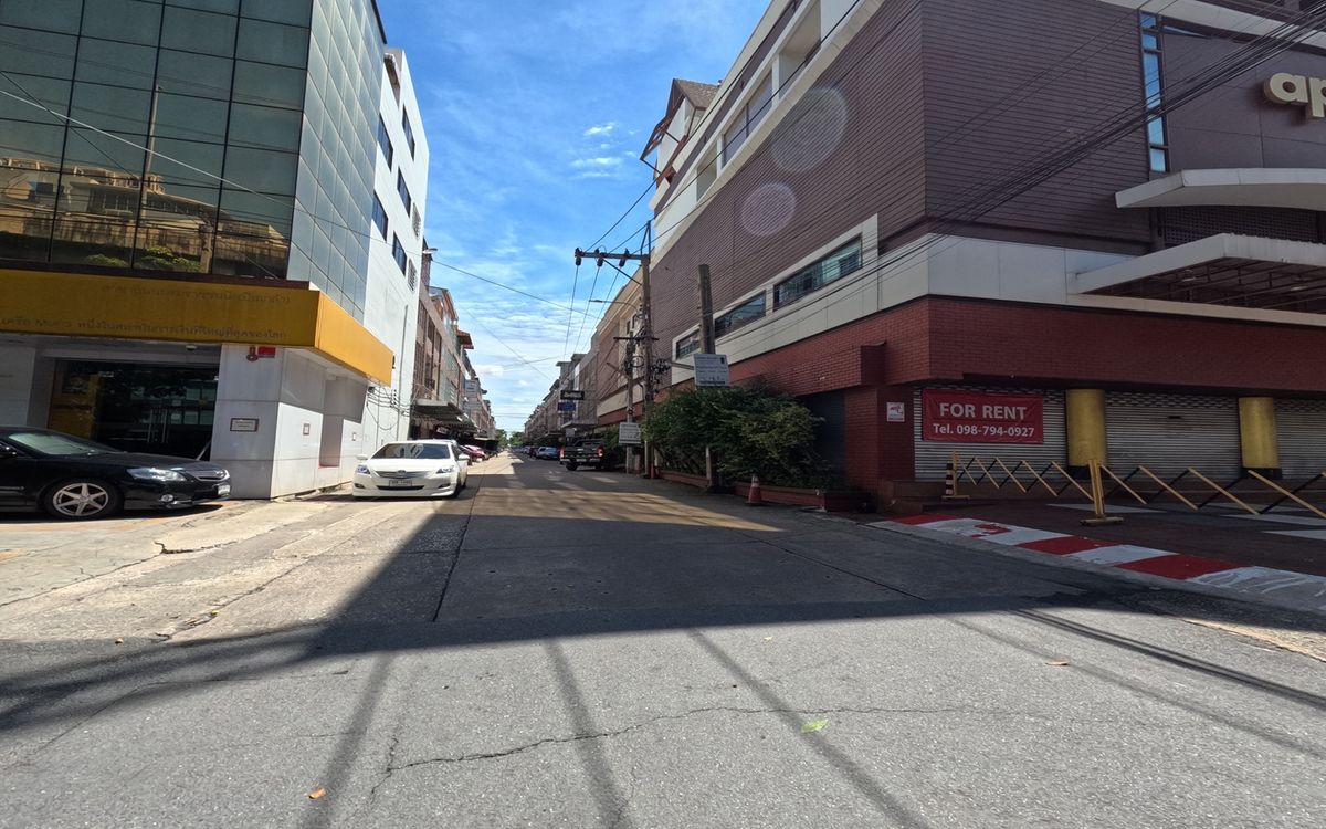 ขายคอนโดปิ่นเกล้า จรัญสนิทวงศ์ : 🔥ขายคอนโด Pinklao Pavilion (ปิ่นเกล้า พาวิลเลี่ยน) 44 ตร.ม. 1 ห้องนอน ใจกลางปิ่นเกล้า ราคาสุดคุ้ม‼️