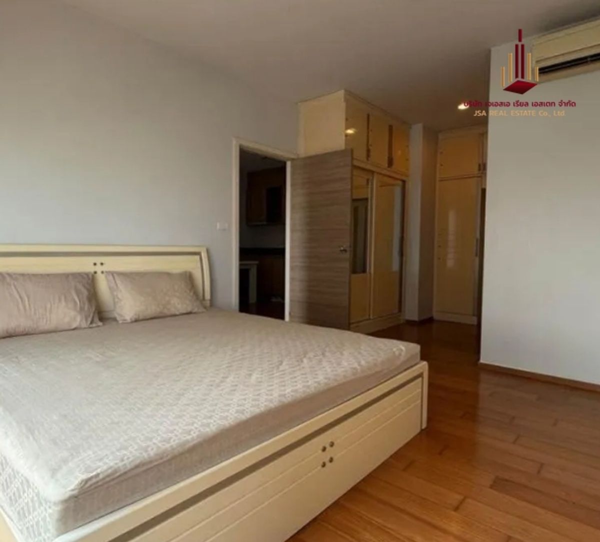 For SaleCondoWongwianyai, Charoennakor : ⭐️ (A0177) For Sale 🏢 Hive Taksin Price 4.29 MB