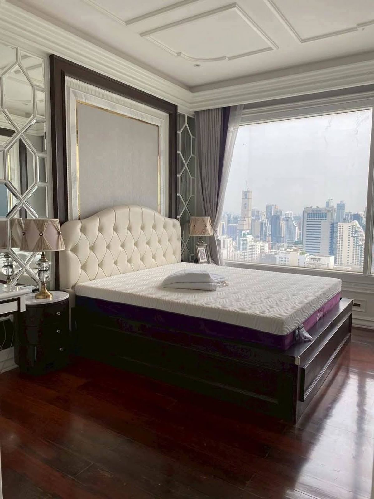 For RentCondoRama9, Petchburi, RCA : Q Asoke for rent