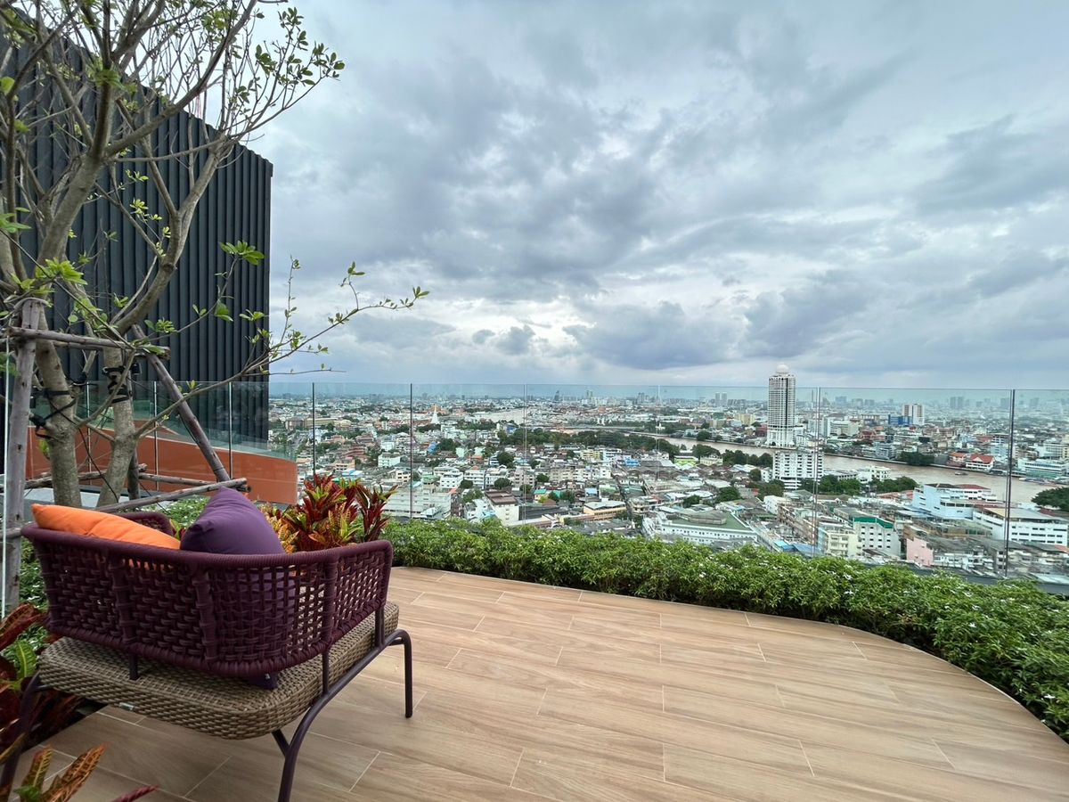 For SaleCondoWongwianyai, Charoennakor : Urgent sale! 1 bedroom, big site, Flow Your Life at Flo by sansiri