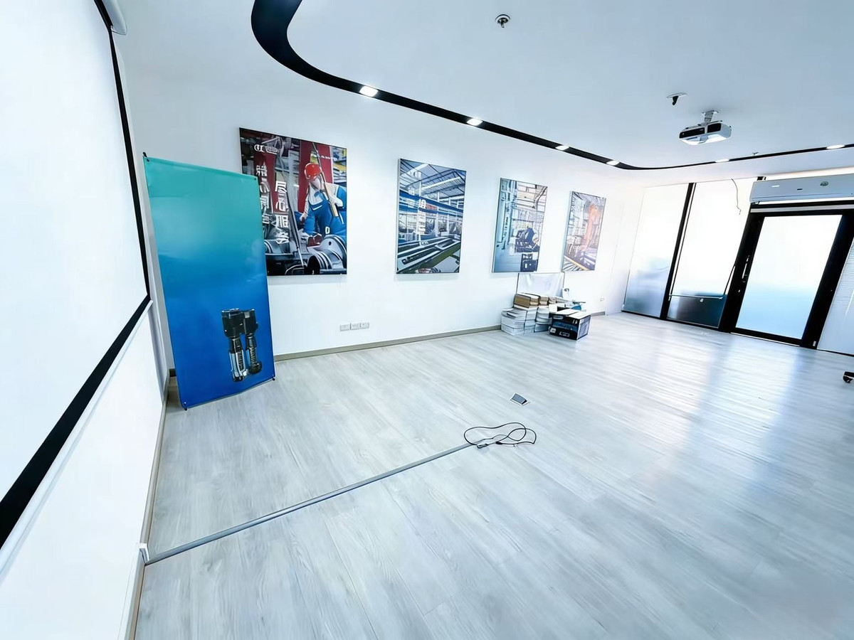 For RentOfficeRama9, Petchburi, RCA : 🏢 Office for rent Rama 9, near MRT only 600 meters