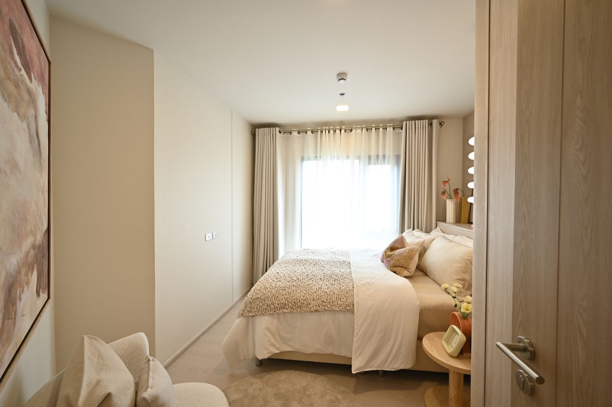 For SaleCondoWongwianyai, Charoennakor : 2 bedrooms. Flow your life at Flo by sansiri. Every day will be smooth ... 📍 Golden location + full central.