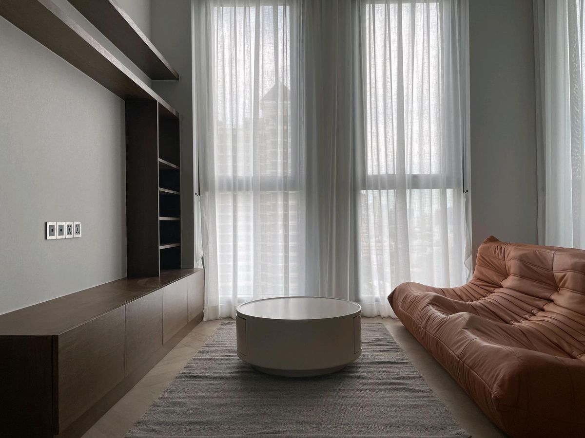 ให้เช่าคอนโดสาทร นราธิวาส : The Reserve Sathorn | ให้เช่า 1 ห้องนอน น่าอยู่ ใจกลางสวนพลู ตกแต่งเรียบง่ายสวยงาม โครงการพรีเมี่ยม ทำเลสะดวก