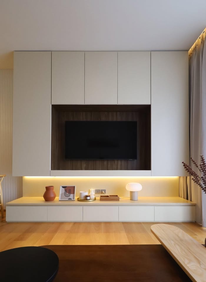 For RentCondoSukhumvit, Asoke, Thonglor : 🔥Urgent for rent🔥Beatniq Sukhumvit 32, fully furnished, cozy decoration, 200 meters from BTS Thonglor.