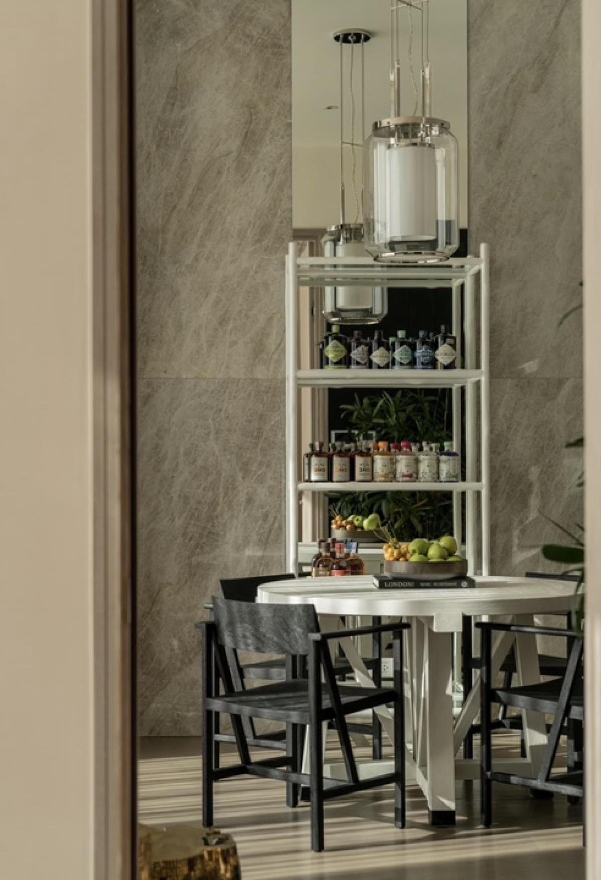 ขายคอนโดวิทยุ ชิดลม หลังสวน : 💎💎💎Scope Langsuan special price 38 MB last unit!! นัดหมายชมโครงการ 086-795-9997 